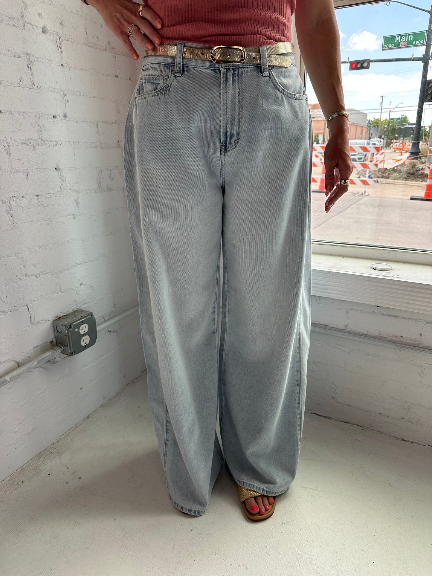 Low Slung Pleat Jean