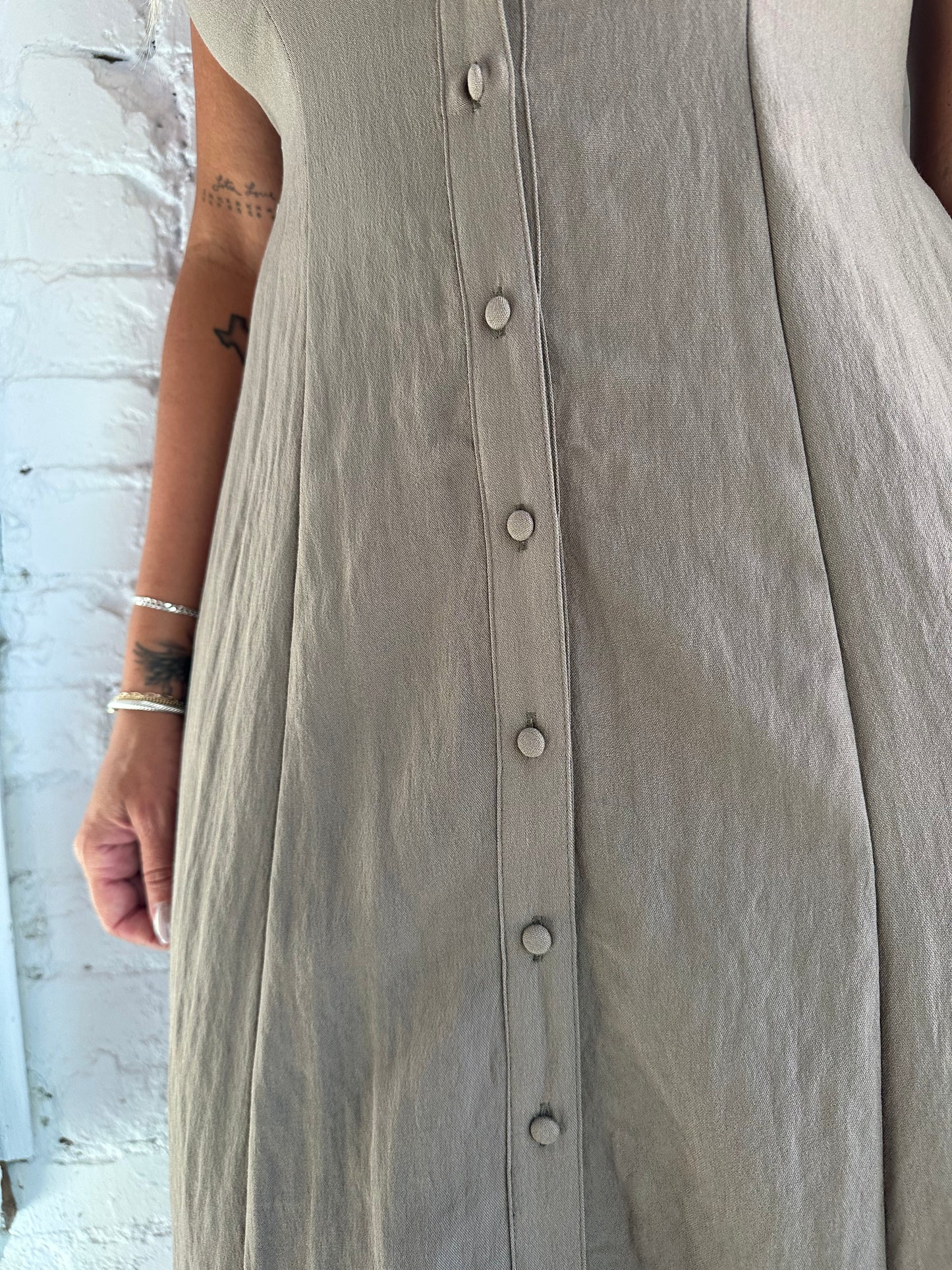 Angel Eyes Airy Midi Dress