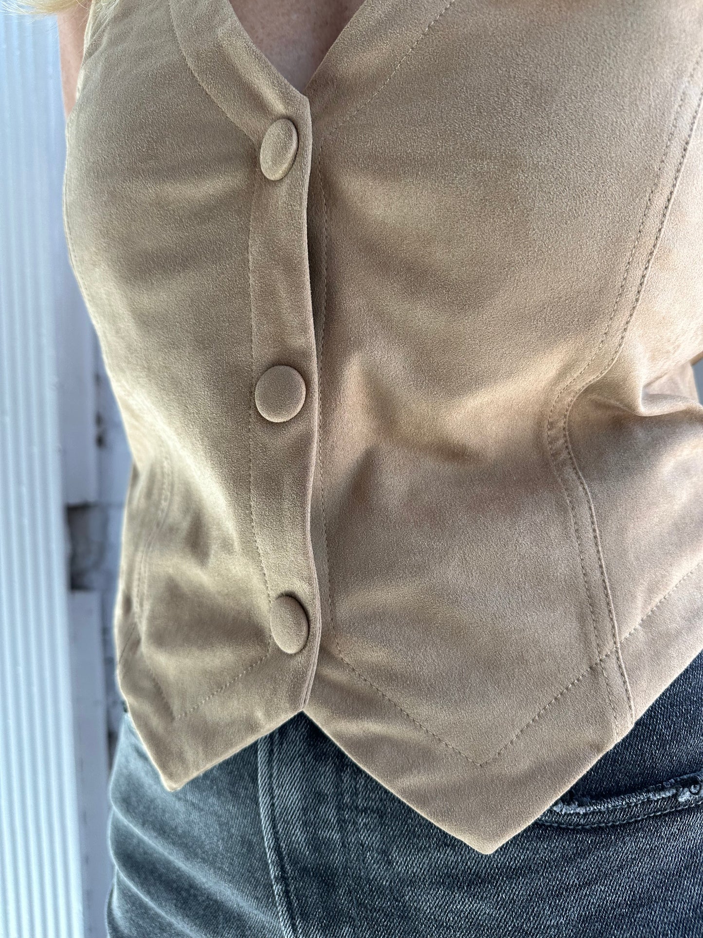 Drea Vest Toffee