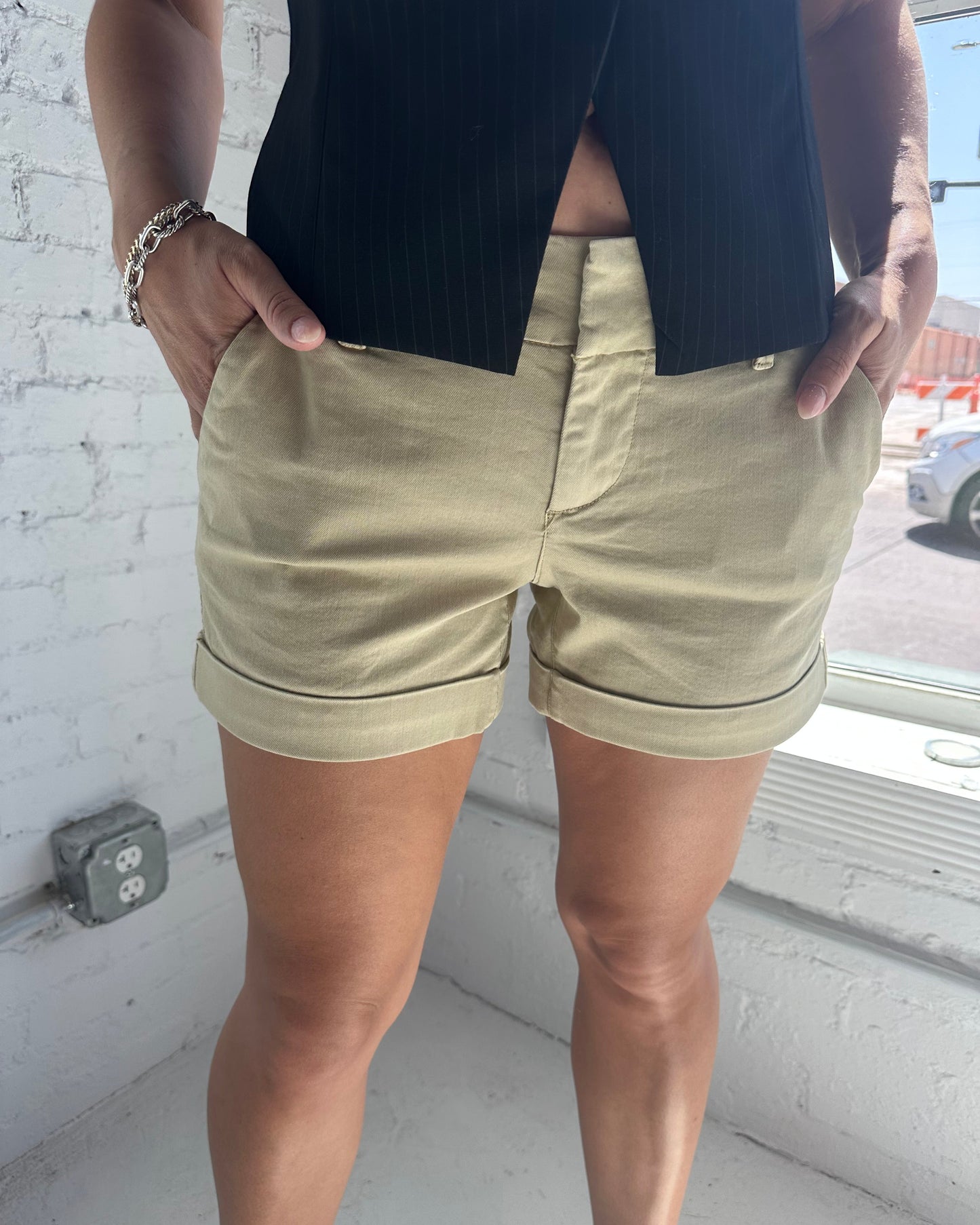 Hampton Short Pale Khaki