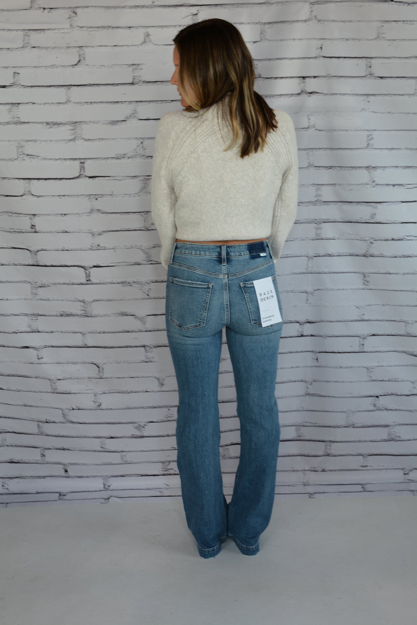 The Heartbreak Midrise Text Me