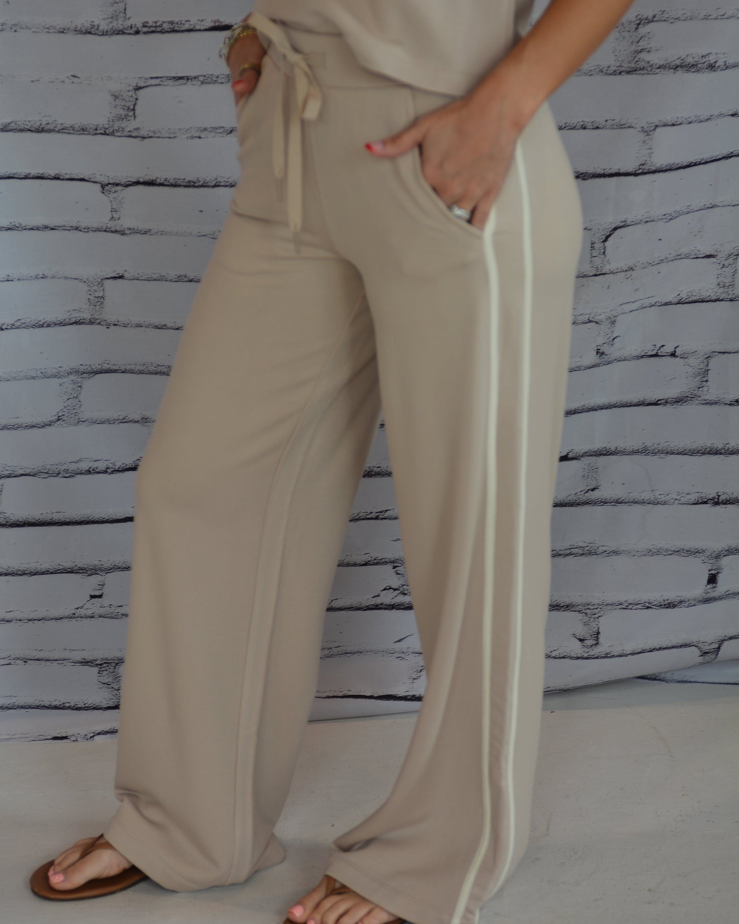 Layover Track Pant Parchment