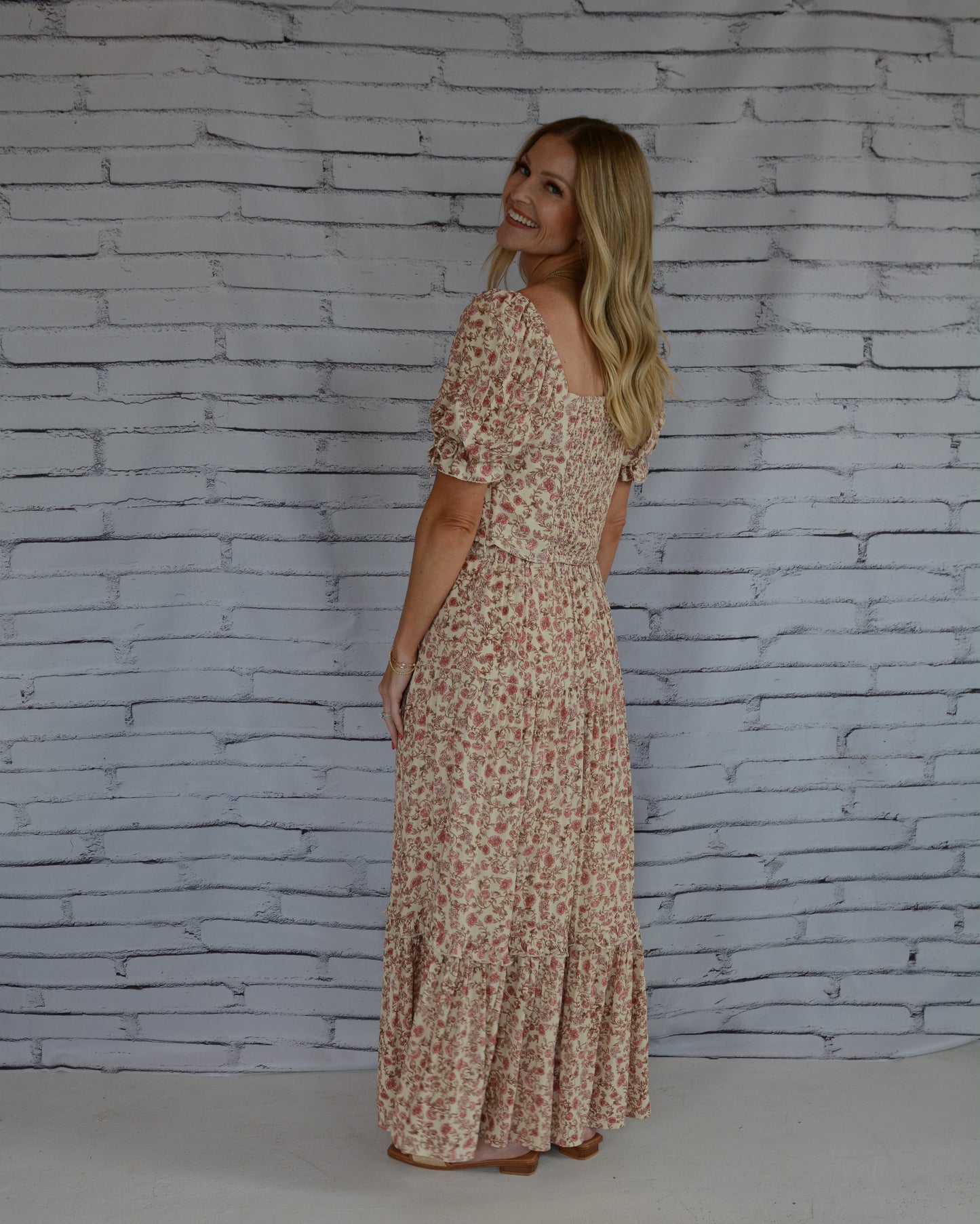 Moira Floral Top Sandshell