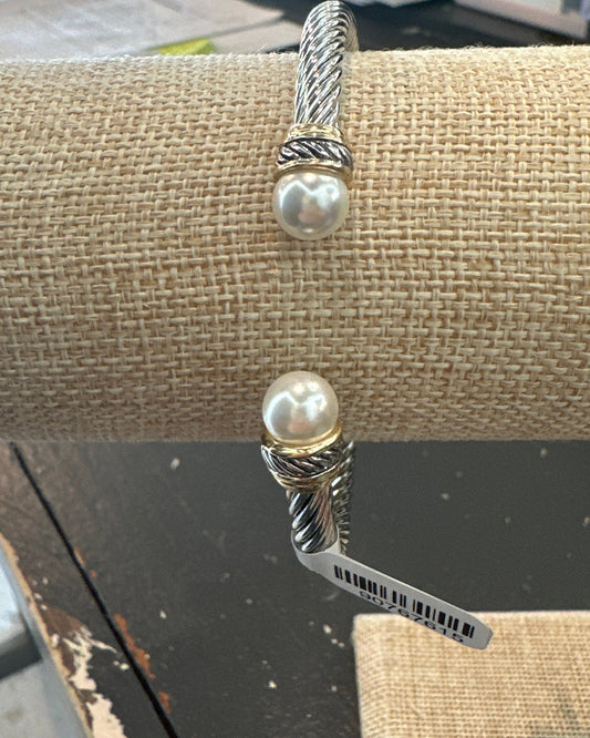 Silver Cuff Bracelet with Pearl