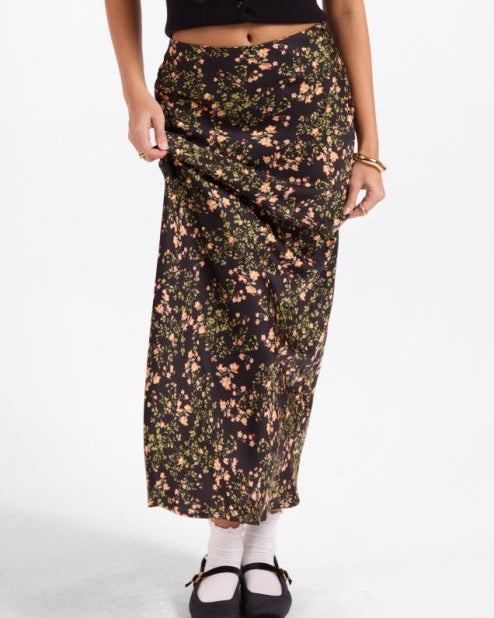 Urban Bloom Midi Skirt Black